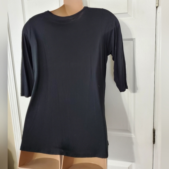 Betsy Johnson Performance Champagne Top - Picture 6 of 9